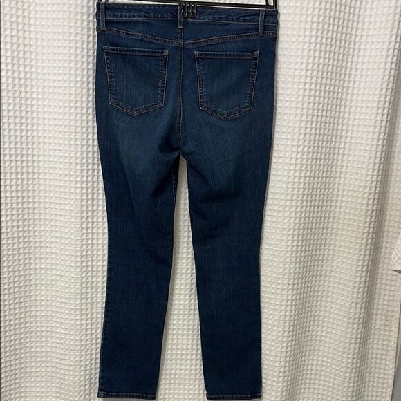 Gloria Vanderbilt Blue Slimming Jeans Medium Wash Size 6 - Picture 4 of 6